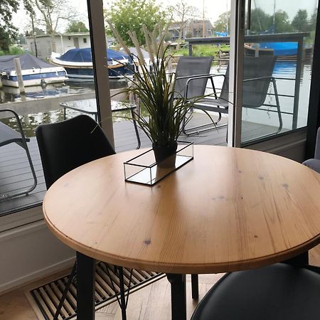 Quiet Waterloft Near Amsterdam And Schiphol Ws11 Hotel Алсмер Екстериор снимка