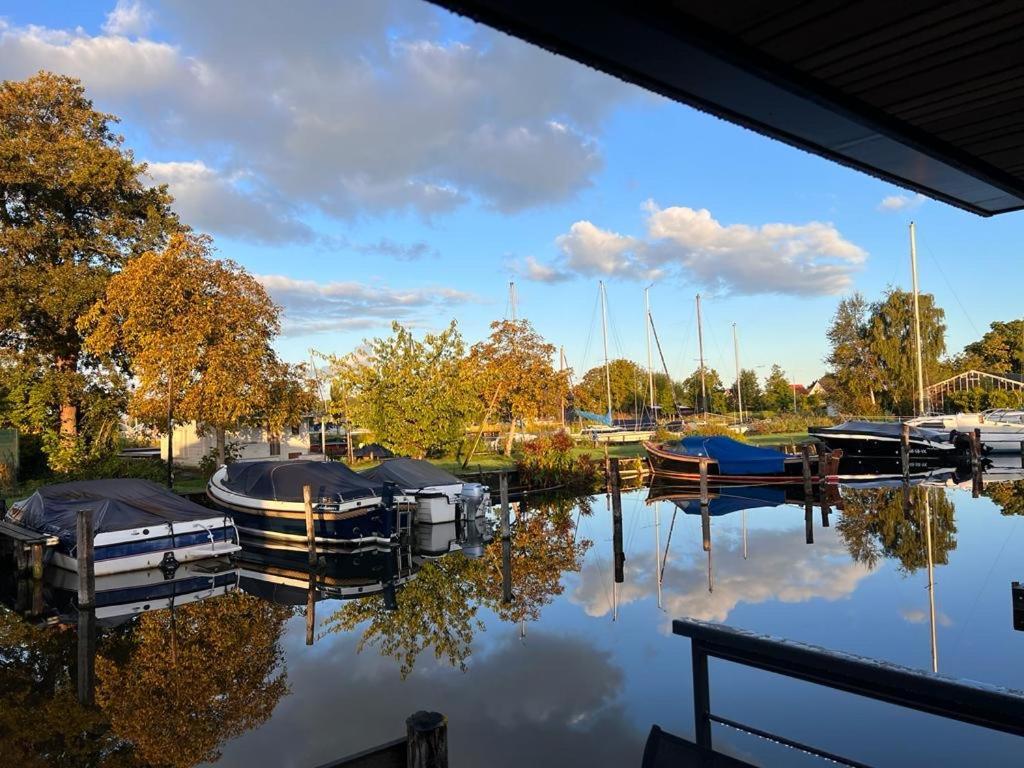 Quiet Waterloft Near Amsterdam And Schiphol Ws11 Hotel Алсмер Екстериор снимка